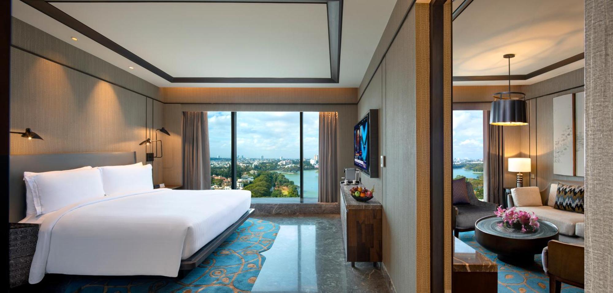 Conrad Bengaluru Hotel Ngoại thất bức ảnh