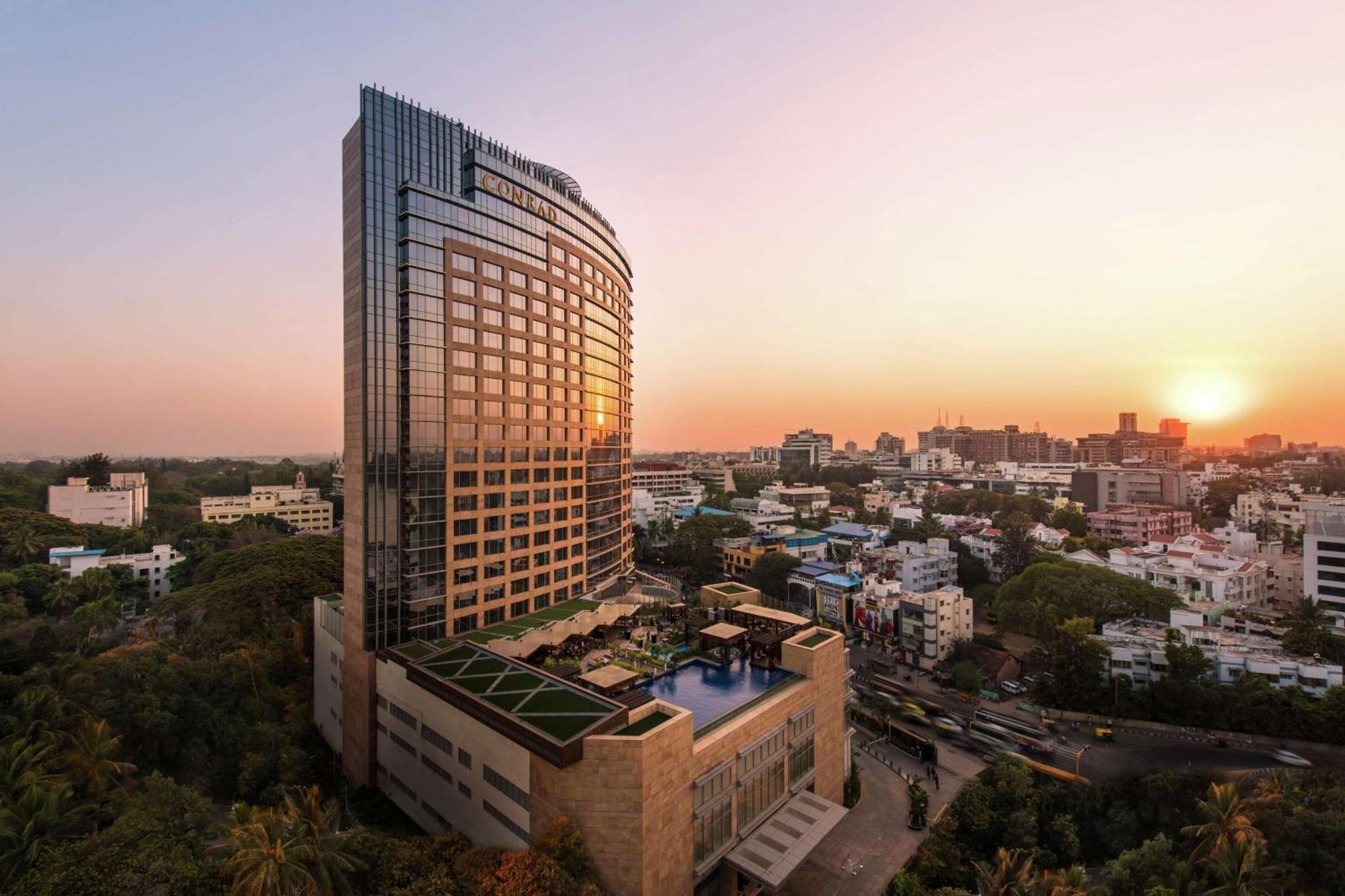 Conrad Bengaluru Hotel Ngoại thất bức ảnh